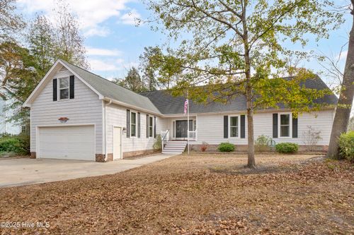 700 Shoals Dr, Wilmington, NC, 28411-9495 | Card Image