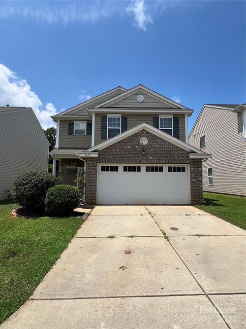 1029 Willow Wind Dr, Gastonia, NC, 28054-1323 | Card Image