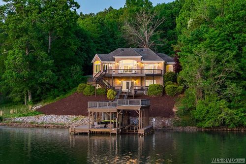 950 Cannons Ferry Road, Bracey, VA, 23919 | Card Image