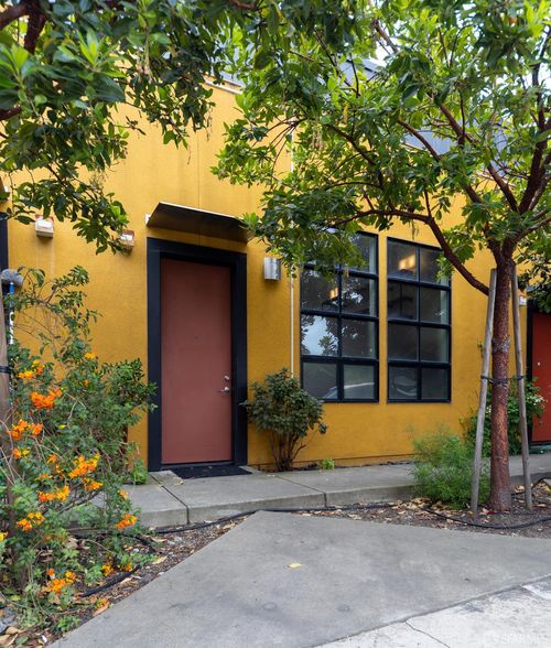 2-1510 32nd St, Emeryville, CA, 94608-4094 | Card Image