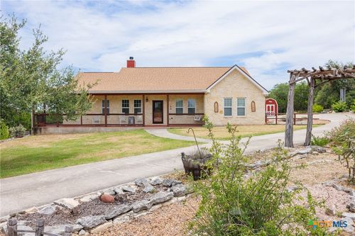 845 Rutherford, Fischer, TX, 78623-2052 | Card Image