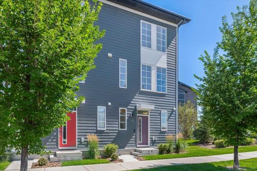 922 Walgrove Boulevard Se, Calgary, AB, T2X4C2 | Card Image