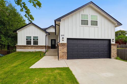 203 Pioneer Dr, Keene, TX, 76059-2608 | Card Image
