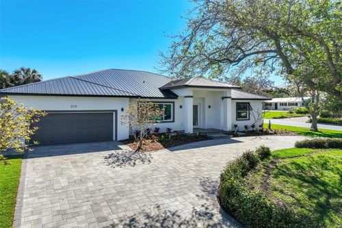 319 Cedar Ln, LARGO, FL, 33770-4067 | Card Image