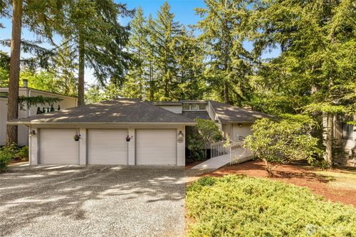 5221 Somerset Drive Se Bellevue Wa 98006-4241, Bellevue, WA, 98006 | Card Image