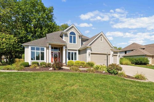 13207 Hammerhill Way, Fort Wayne, IN, 46845-2351 | Card Image