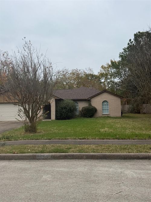 18303 Anne Dr, Houston, TX, 77058-3201 | Card Image