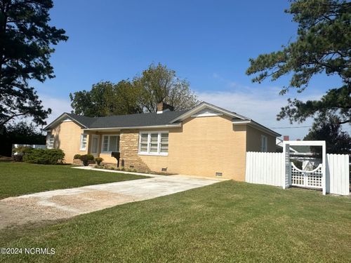 800 Troy St E, Ahoskie, NC, 27910-2438 | Card Image