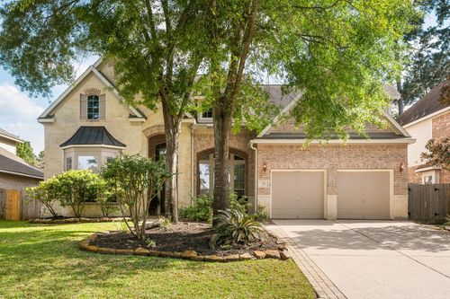15 Monet Bend Pl, The Woodlands, TX, 77382-2050 | Card Image