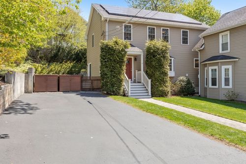 2-11 Hersom St, Watertown, MA, 02472-1610 | Card Image