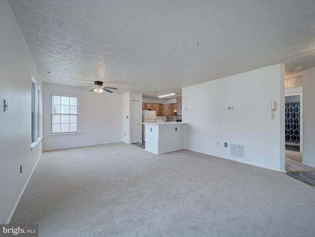 202 - 128 Jumpers Cir, Condo with 1 bedrooms, 1 bathrooms and null parking in NOTTINGHAM MD | Image 5
