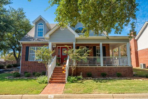 1 Manchester Ln Lane, Hot Springs, AR, 71901 | Card Image
