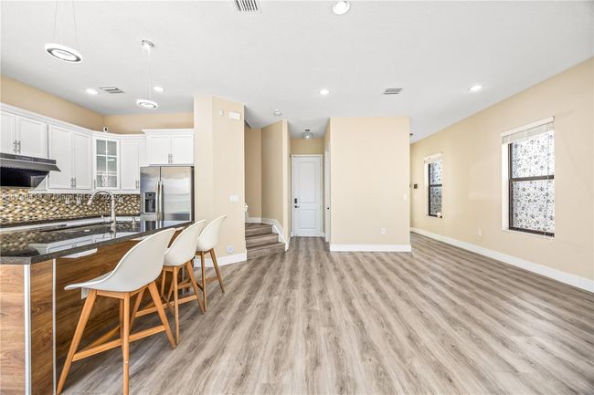 3346 W 96 Th Pl, House other with 3 bedrooms, 3 bathrooms and null parking in Hialeah FL | Image 10