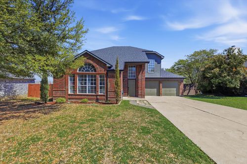 1520 Warwick Dr, Mansfield, TX, 76063-3391 | Card Image