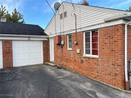 303 E 235th St, Euclid, OH, 44123-1509 | Card Image