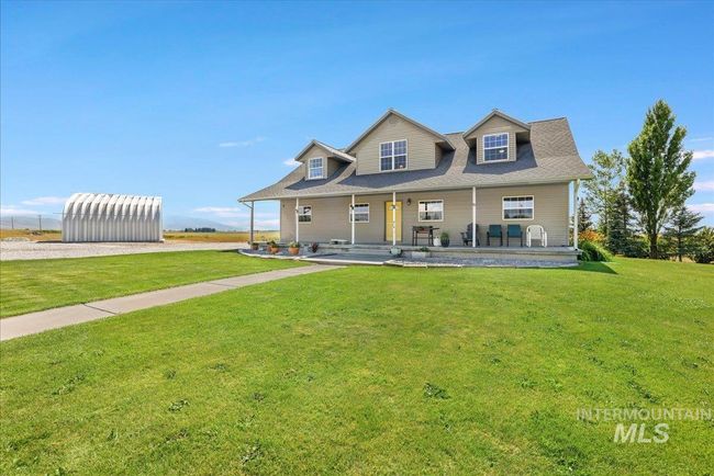 294 N 950 E, House other with 4 bedrooms, 3 bathrooms and 2 parking in Declo ID | Image 4