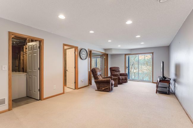 587 Crane Creek Ln, Townhouse with 3 bedrooms, 4 bathrooms and null parking in Eagan MN | Image 24