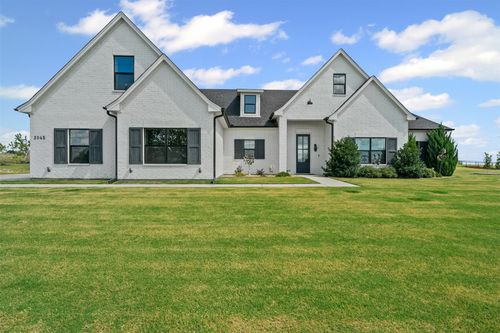 2045 Eagles Ridge Dr, Weatherford, TX, 76087-6616 | Card Image