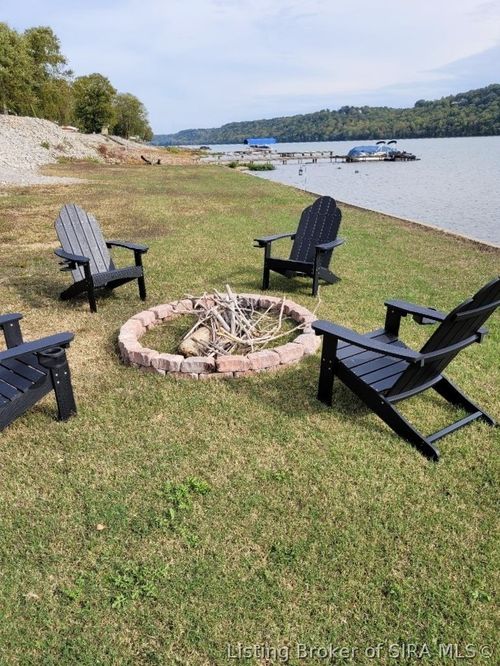 5101 & 5103 Stoneview Drive, Charlestown, IN, 47111 | Card Image