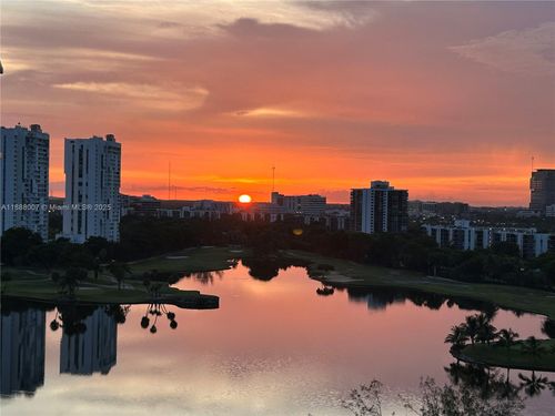 apt-1409-20185 E Country Club Dr, Aventura, FL, 33180-3051 | Card Image