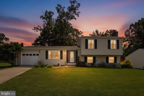 7 Shoreham Ct, NOTTINGHAM, MD, 21236-2505 | Card Image