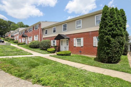 unit-2a-50 Greenhouse Rd, Bridgeport, CT, 06606-2165 | Card Image