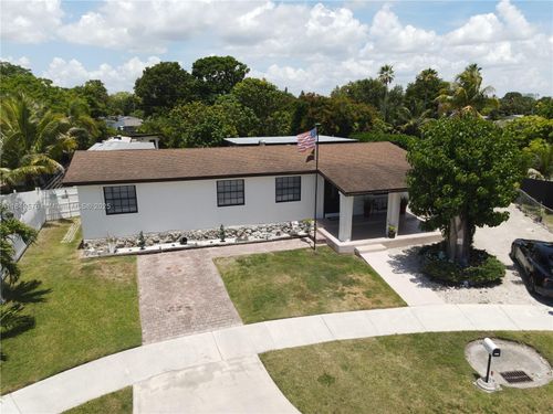 9971 Sw 198th St, Cutler Bay, FL, 33157-8619 | Card Image