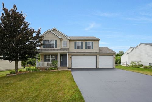 2031 Dawn Ln, Zion, IL, 60099-5128 | Card Image