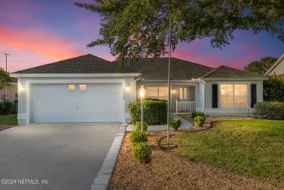 1653 Abernethy Place, House other with 3 bedrooms, 2 bathrooms and null parking in The Villages FL | Image 1