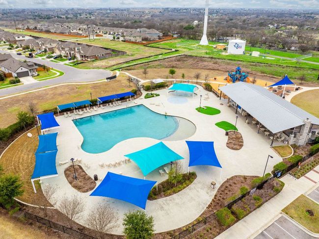 Community swimming pool | Image 27