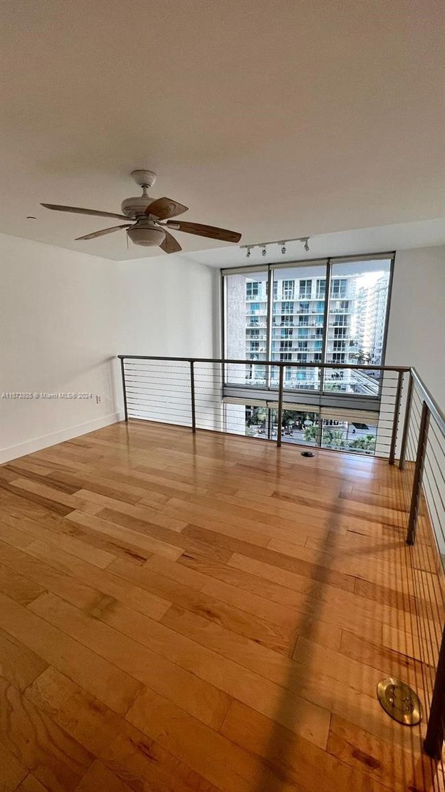 APT-618 - 1050 Brickell Ave, Condo with 1 bedrooms, 2 bathrooms and null parking in Miami FL | Image 9