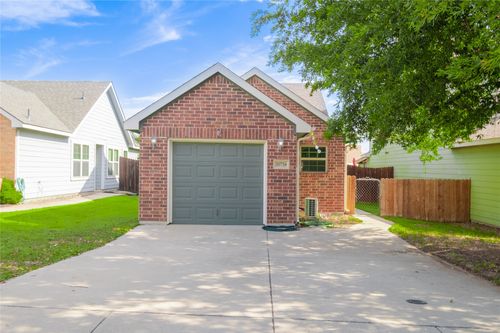 10716 Edgewest Ter, Fort Worth, TX, 76108-4618 | Card Image