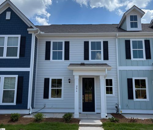 206 Gauley St, Simpsonville, SC, 29681-3975 | Card Image