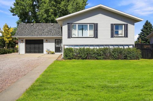 1205 Cedar Dr, Sturgis, SD, 57785-2717 | Card Image