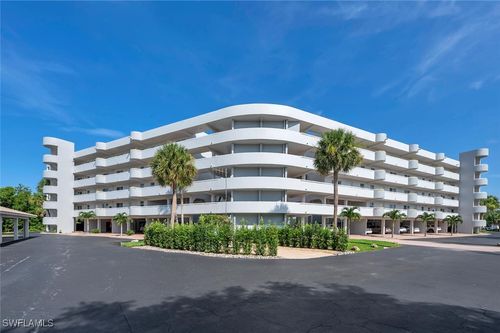 unit-304-12945 Vanderbilt Dr, NAPLES, FL, 34110-6413 | Card Image