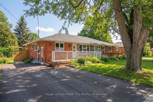 304 Victoria Rd N, Guelph, ON, N1E5J4 | Card Image