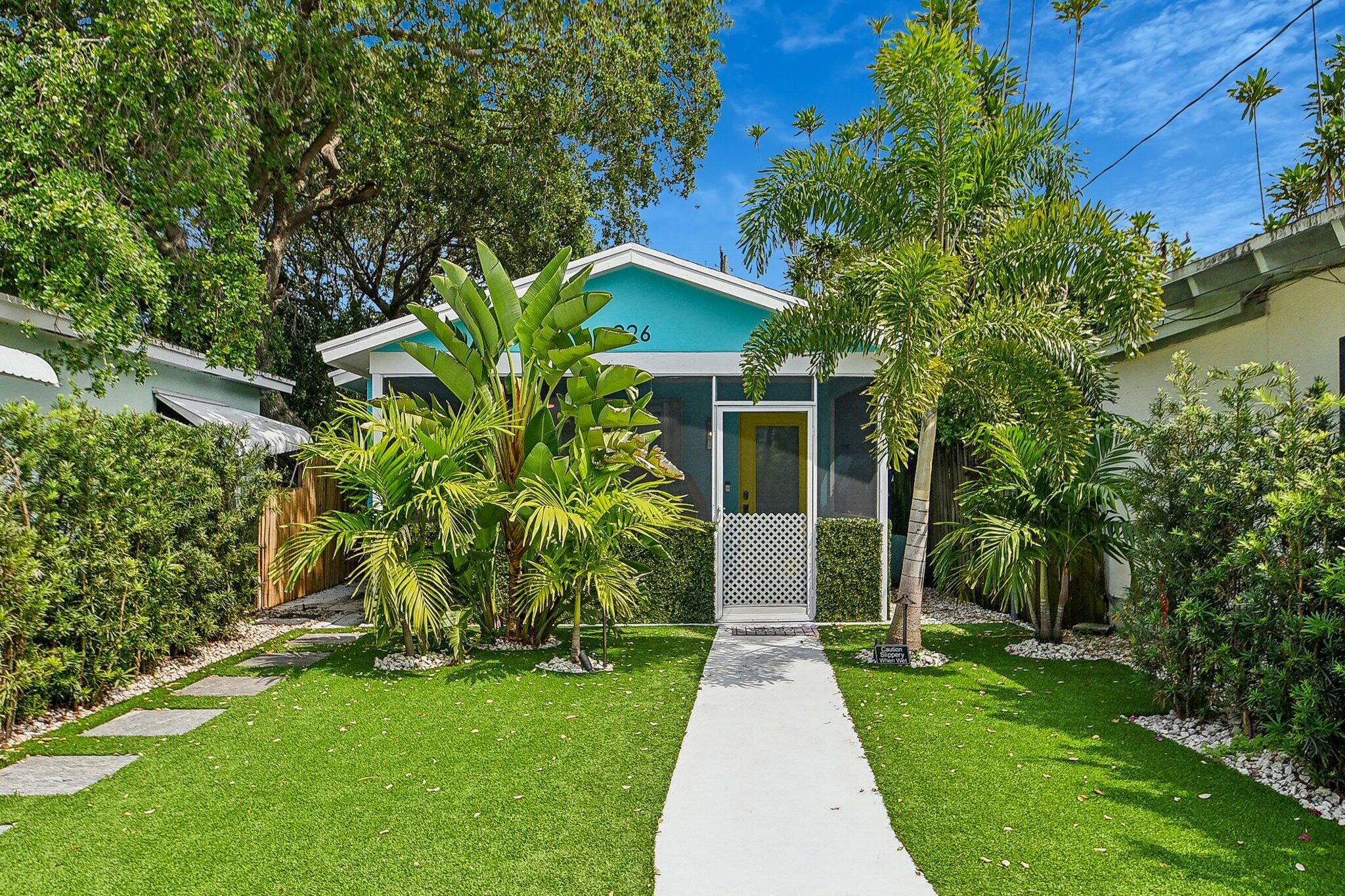 J St, Lake Worth, FL 33460