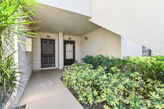 5839 Parkwalk Drive, Condo with 3 bedrooms, 2 bathrooms and null parking in Boynton Beach FL | Image 28