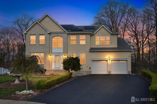 73 Stratton Rd, Matawan, NJ, 07747-6834 | Card Image