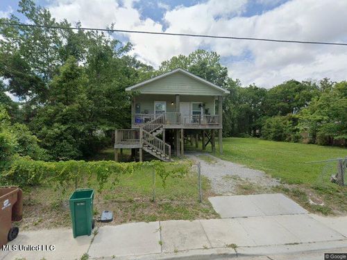 269 Holley St, Biloxi, MS, 39530-3220 | Card Image