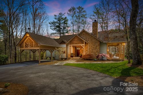 2442 Trillium Ridge Rd, Cullowhee, NC, 28723-2458 | Card Image
