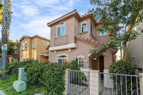 417 N Cedros Ave, Solana Beach, CA, 92075-4204 | Card Image