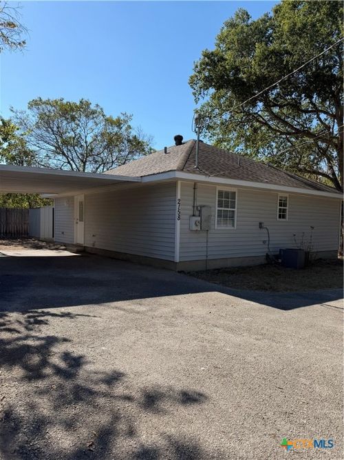 2158 Gruene Rd, New Braunfels, TX, 78130-3301 | Card Image
