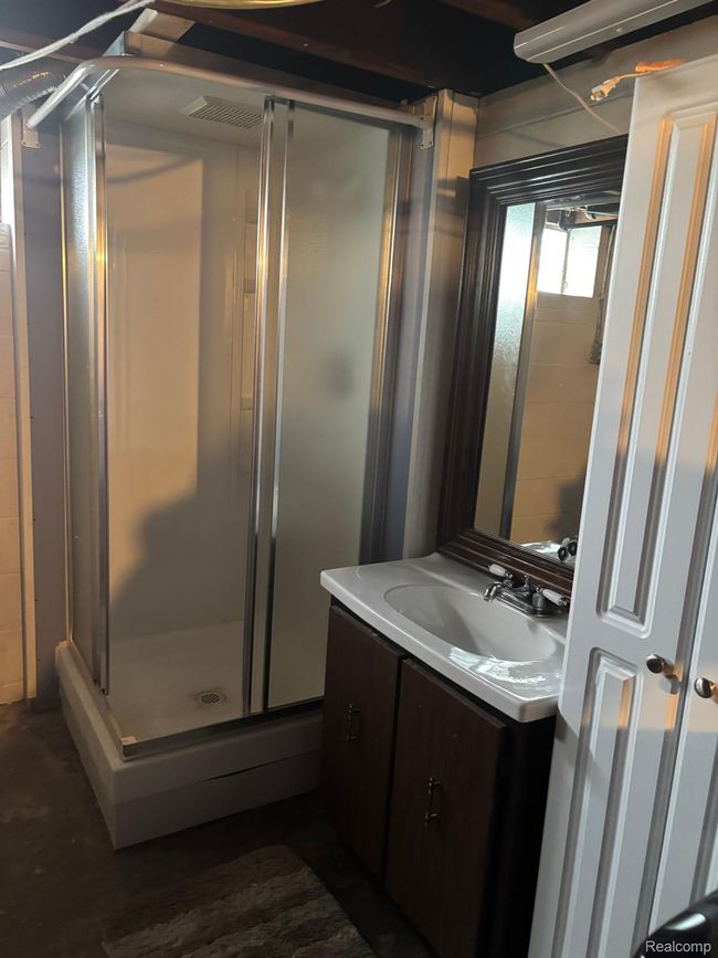 18720 Goddard Rd, House other with 2 bedrooms, 2 bathrooms and null parking in Allen Park MI | Image 19