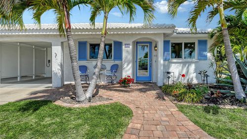 925 Spanish Dr N, LONGBOAT KEY, FL, 34228-1627 | Card Image