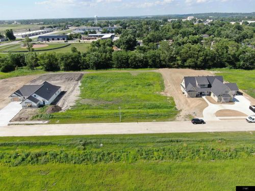 23808 Mary Jo Ln, Waterloo, NE, 68069-4018 | Card Image