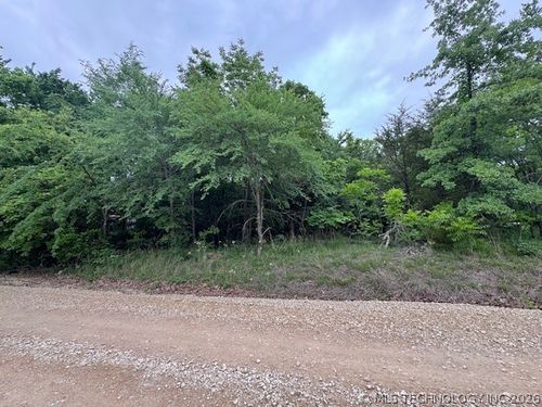 2107 Eagle Ln, Kingston, OK, 73439-9548 | Card Image
