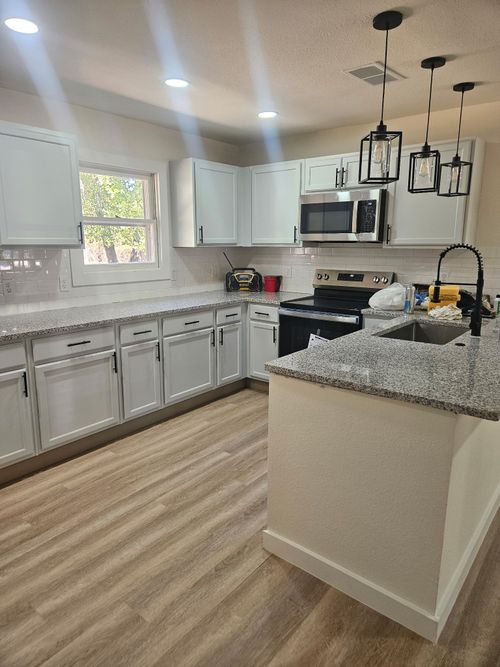 1005 Poe Street, Azle, TX, 76020 | Card Image