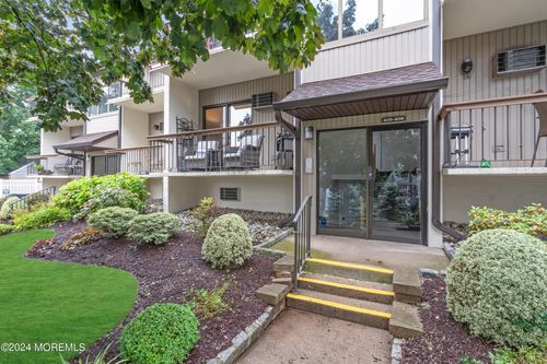 4e-302 Hackensack St, Wood Ridge, NJ, 07075-1339 | Card Image