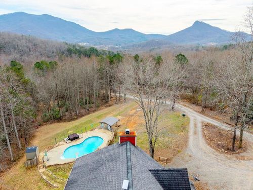 202 Bell Orchard Dr, Hayesville, NC, 28904-4962 | Card Image
